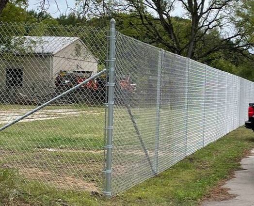 commercial chain link fence installation